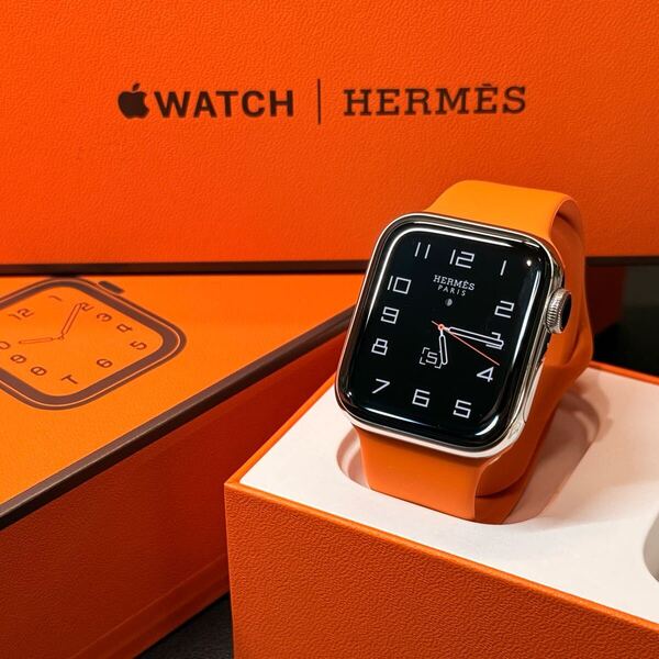 ☆即決 美品 バッテリー良好 Apple watch シリーズ5 アップルウォッチ HERMES Series5 40mm ステンレス GPS+Cellular 765