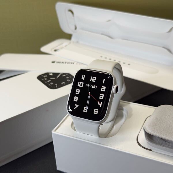 ☆即決 美品 激レア ホワイトセラミック Apple Watch series5 Edition 44mm アップルウォッチ GPS+Cellular 心電図 エディション 842