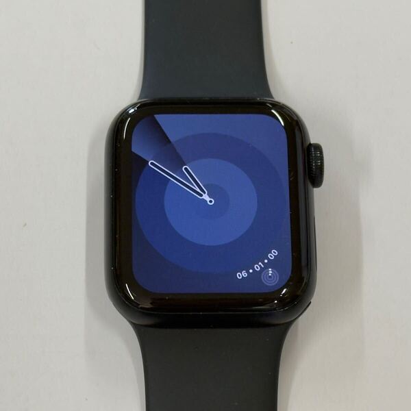 ☆即決 バッテリー98% Apple Watch SE2 40mm ミッドナイトアルミニウム アップルウォッチ GPS+Cellularモデル 845