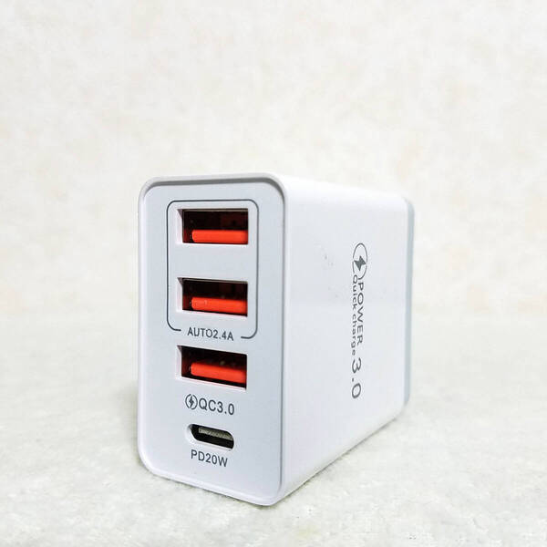 急速充電器48w★4ポート★iPhone★Android★iPad★PD20w★1年保証付き
