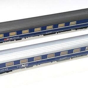 ヨーロッパ型HO ヘリス スイス国鉄/TEN T2S 寝台車 2両合わせて 送料込 HERIS 13002/13004 SBB T2S 61 85 75-70 451-4/71 85 75-70 452-9