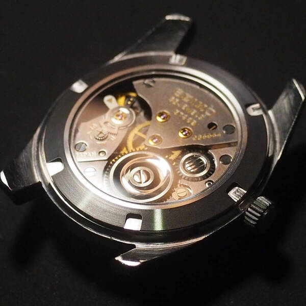 Grand Seiko セルフデーター 57GS シースルー裏蓋 サファイヤ 43999 5722-9990 5722-9991 グランドセイコー 2nd セイコーGS 45gsfan