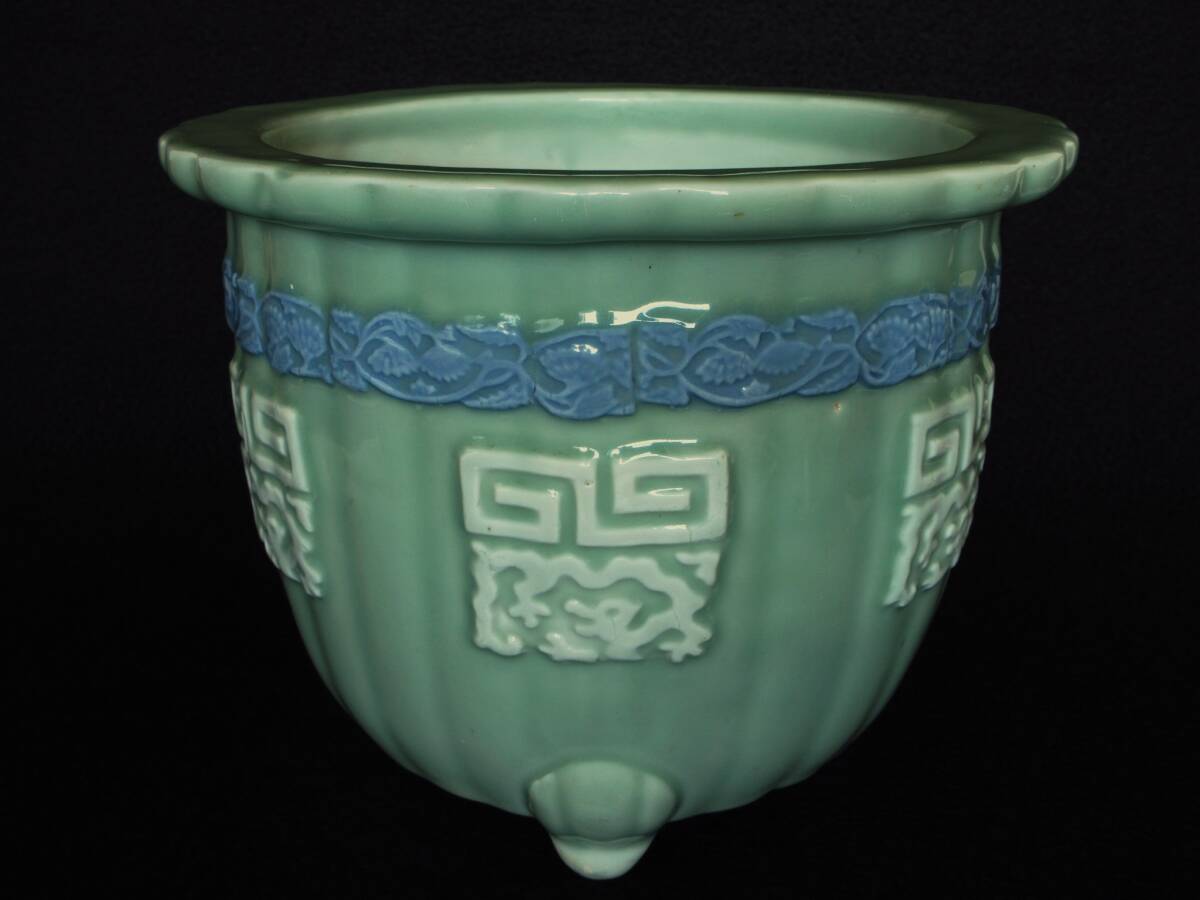 【盆栽 樂屋】◆日本古窯 尾張焼 青磁釉丸鉢 大正～戦前 時代抜群(風蘭鉢・春蘭鉢)◆1/18 Yahoo!オークション -「青磁 蘭鉢」(盆栽) の落札相場・落札価格