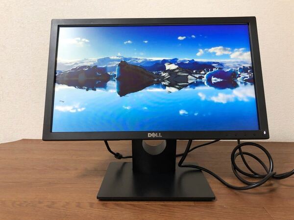 DELL 18.5インチワイド液晶モニターE1916Hf ノングレア(非光沢) デルWLEDバックライト 接続端子VGA・DisplayPort ACコード付き