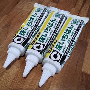 未使用 セメダイン Cemedine ウレタン接着剤 3本セット UM650 床いちばん ネオパック 手絞りタイプ 600ml DIY 木質床材 根太 床束施工用