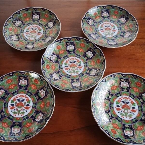 庫山窯 小皿 5枚セット 古伊万里金襴手 銘々皿揃 輪花皿 金彩 色絵 グリーン 陶器皿 和食器 中皿 花唐草 金縁 花柄 レトロモダン 前畑陶器