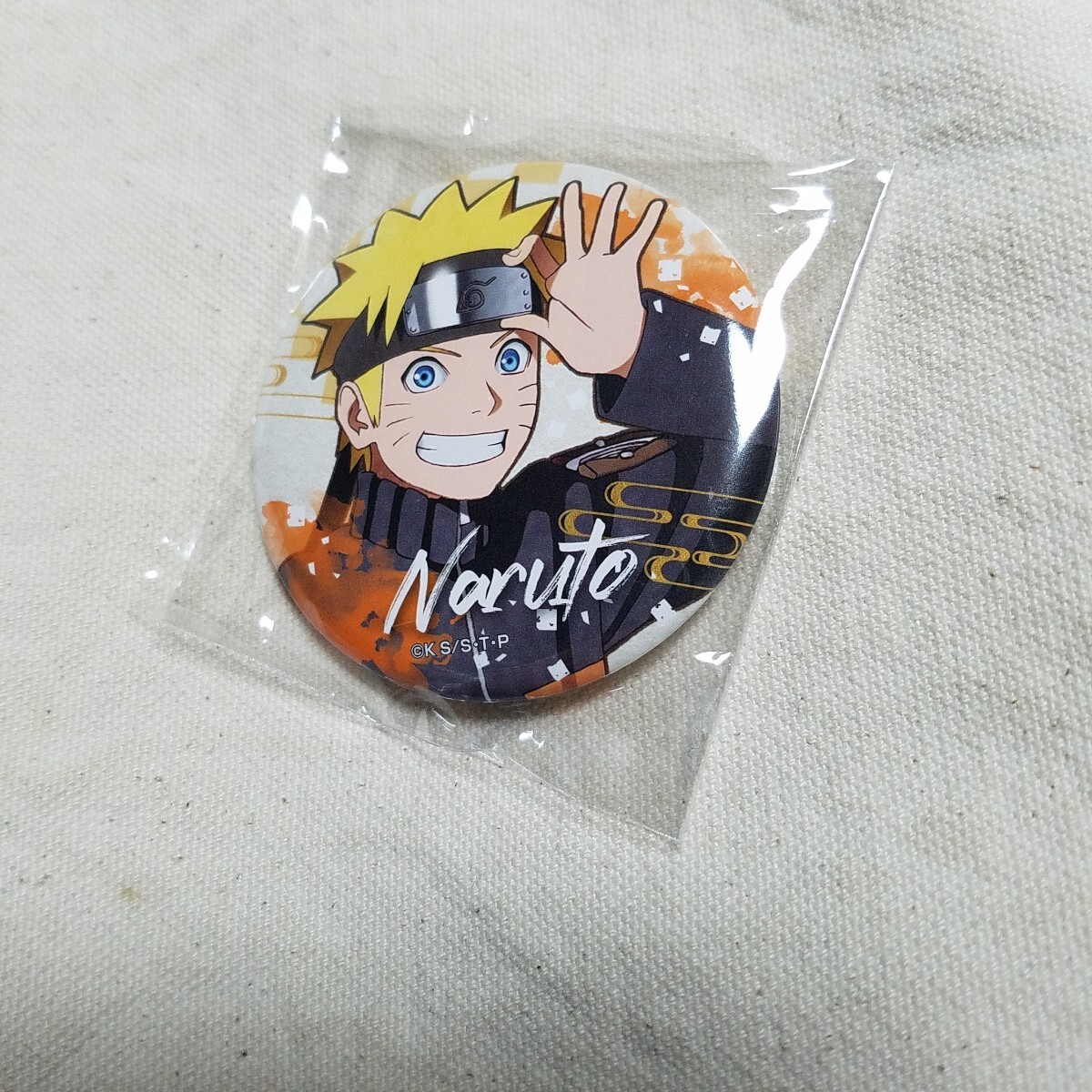 新品・未開封 JF2013 NARUTO ナルト 缶バッジセット