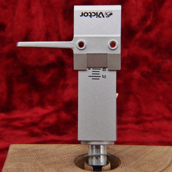 Victor/ビクター PH-8 カーボンモールド/アルミダイキャスト ヘッドシェル/シルバー 中古品 送料込み 25E30007