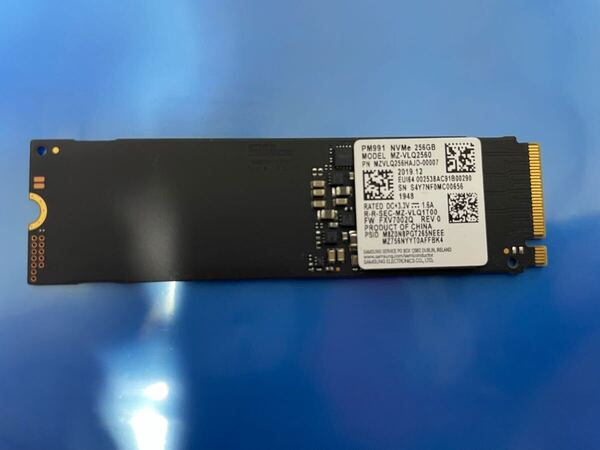 【30326時間】SAMSUNG MZVLQ256HAJD-00007 256GB SSD M.2【正常判定】