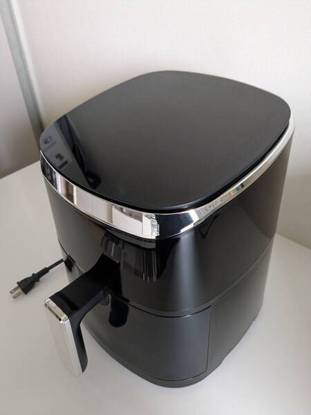 ◆美品◆wallfire ノンフライヤー 4.5L大容量 卓上 油を使わない 低カロリー 健康 電気フライヤー タッチパネル タイマー 温度調整