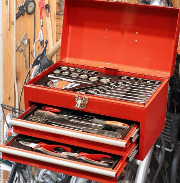 【新品未使用】67PCS 9.5sq 整備 工具セット ツールセット 日曜大工 DIY 修理道具 ホームツールセット メンテナンス 巻尺 収納ケース