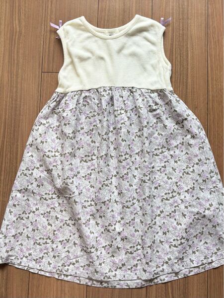 ★セラフ★ワンピース ノースリーブ 小花柄 ラベンダー ポケット付 130