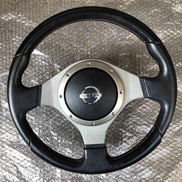 ▼美品 日産純正 オプション モモレザーステアリング ハンドル V35Z33C25セレナ51エルグランド12マーチ