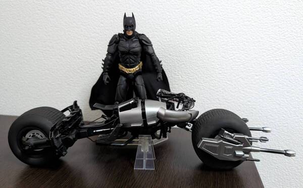 MAFEX ダークナイト ライジング バットマン&バットポッド セット
