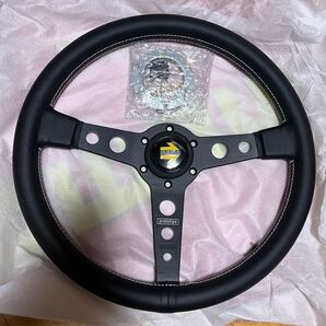 MOMO モモ ステアリング プロトティーポ PROTOTIPO モモステ 汎用 社外 レザー ブラック ナルディ ディープコーン NARDI 旧車 レトロ