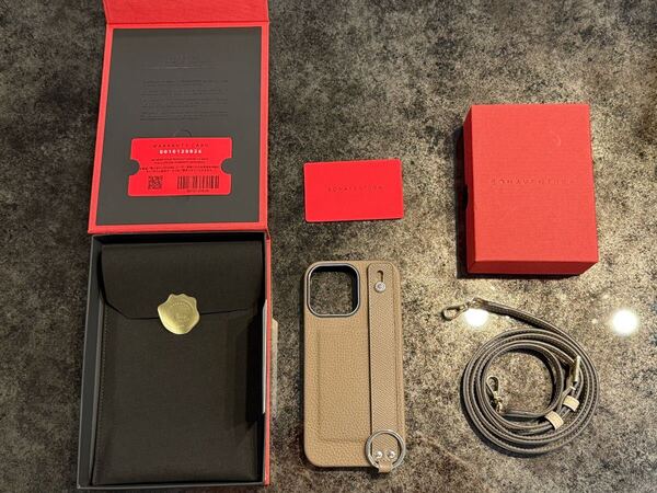 ボナベンチュラ BONAVENTURA iPhone16promax スマホケース+ショルダーストラップ ハンドル付きバックカバーケース シュリンクレザー