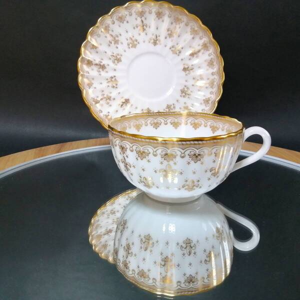 新品未使用◇自宅保管 スポード フルール ド リス ゴールド カップ&ソーサー FLEUR DE LYS SPODE