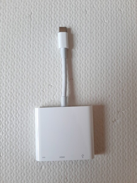 アップル純正 USB-C Digital AV Multiportアダプタ 美品