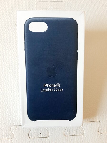 アップル純正 iPhone7/8/SE2/SE3 レザーケース ネイビー