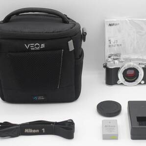 極上品◆Nikon ニコン 1 J5 ボディ◆シャッター回数2465回のみ♪3929-0512