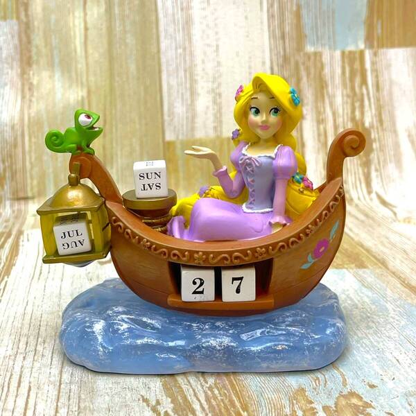 レア★塔の上のラプンツェル パスカル Tangled 万年カレンダー 船 ランタン カメレオン フィギュア★ディズニー Disney TDL