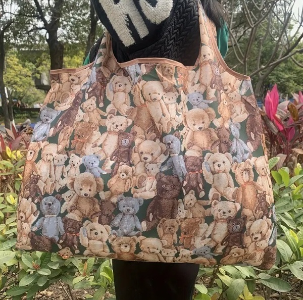 ■新品■エコバッグ【くま クマ ブラウン① 大容量 コンパクト 簡単 かわいい 便利 ショッピングバッグ