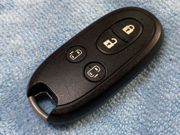 送料無料 スズキ 純正 スマートキー 4ボタン 007YUUL0212パレット エブリィ等 日産 ルークス クリッパー 両側スライド等 キーレス 匿名配送