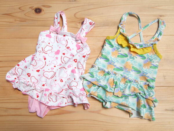 USED!キッズ女の子ワンピース水着90センチ2着セット(29)