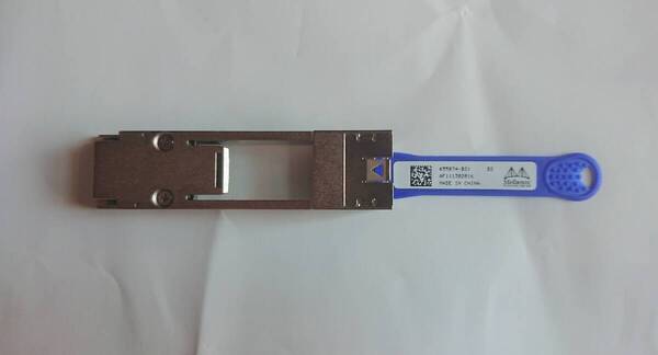 Mellanox QSFP/SFP+ Adapter Kit 655874-B21 #1