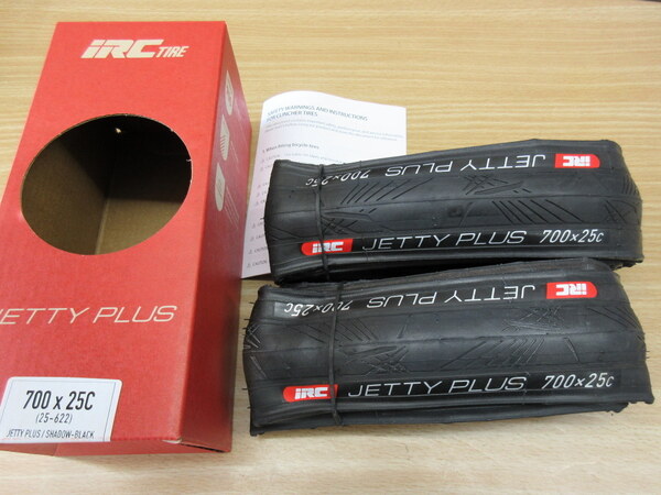 IRC JETTY PLUS 700×25c ブラック 2本セット 新品・パッケージ無し