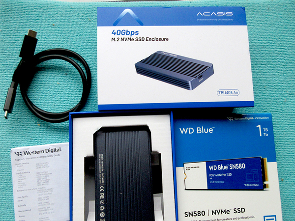 WD Blue 1tB NVMe M.2 SSD+高速40gbps Thunderbolt 外付けエンクロージャー新品