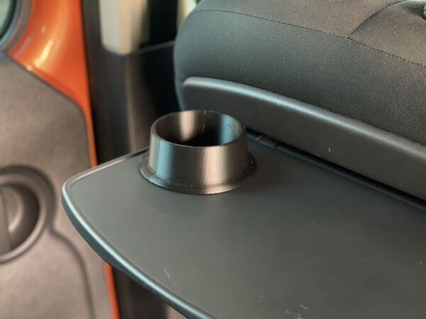カングー1カングー2カングー 3(新型)向け シートバックテーブル用ドリンクホルダー
