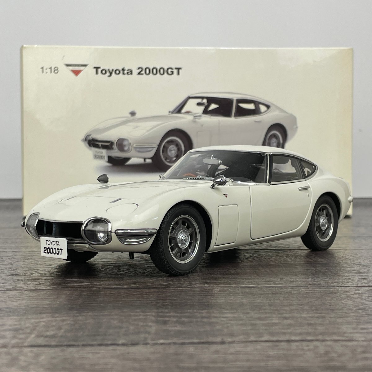 再生産】1/18 トヨタ 2000GT ワイヤースポークホイール