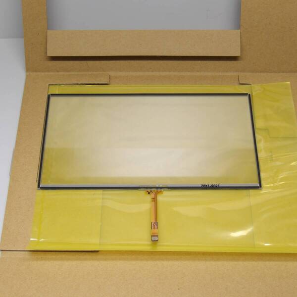 【パナソニック純正部品】交換用タッチパネル ダイハツ純正ナビ NSZN-W68D【ゆうパック送料無料】