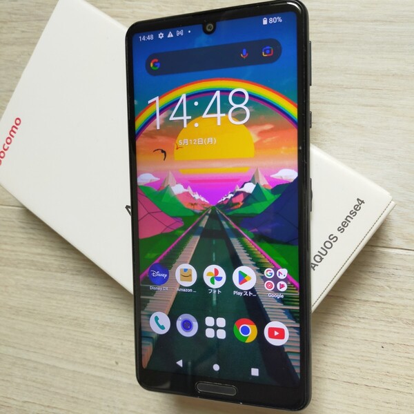 SHARP 「AQUOS sense4」 ブラック SH-41A 割と綺麗です。 アクオスセンス4 Liteバージョンではありません。 ケースおまけ