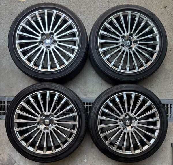 美品 220系クラウン G 純正ホイール ハイグロス 22クラウン トヨタ アルミ オプション 225/45/r18 Toyota マジェスタ 210系
