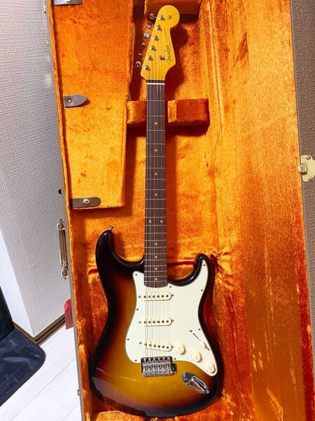 Fender American Vintage II 1961 Stratocaster 3-Color Sunburst USA アメリカン・ビンテージ ストラトキャスター エレキギター