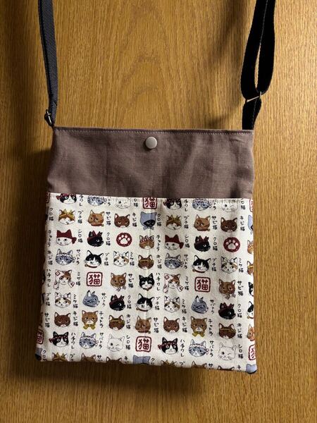 NO.355 ハンドメイド サコッシュ 猫柄 斜め掛け スマホショルダー ショルダーバッグ