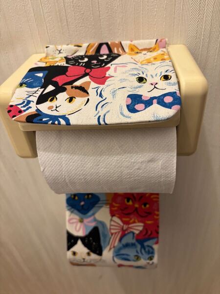 NO.452 ハンドメイド トイレットペーパーホルダーカバー 猫柄