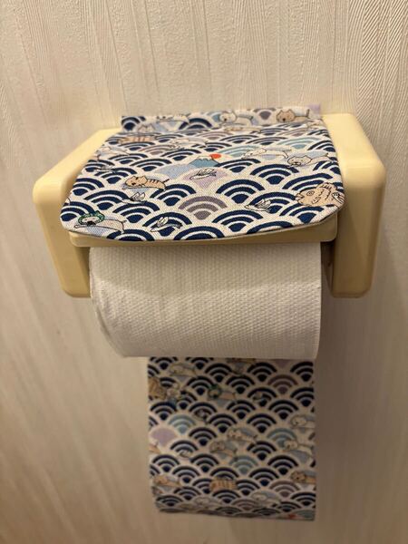 NO.458 ハンドメイド トイレットペーパーホルダーカバー 猫柄 青海波