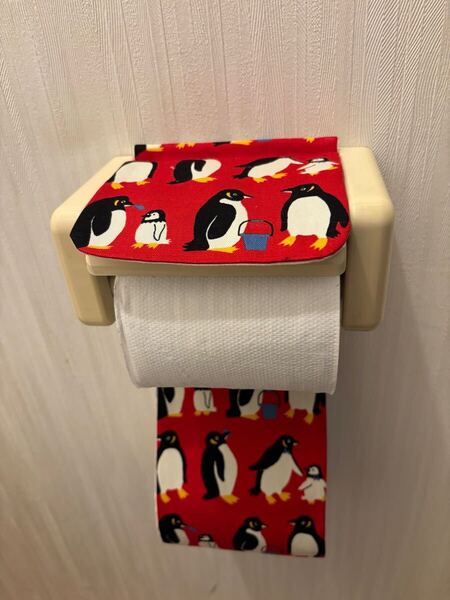 NO.462 ハンドメイド トイレットペーパーホルダーカバー ペンギン柄