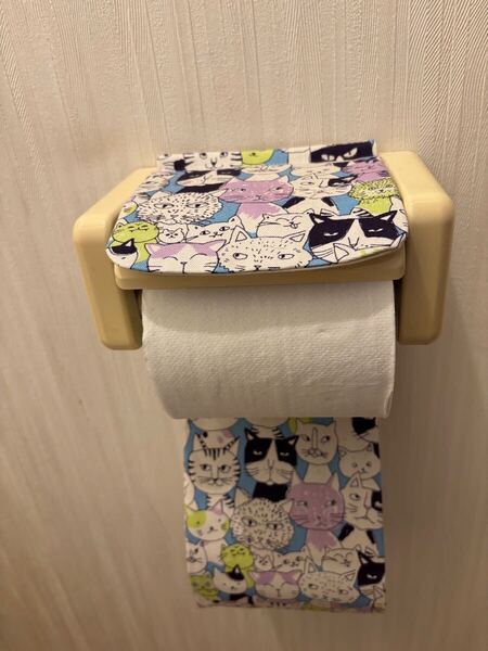NO.567 ハンドメイド トイレットペーパーホルダーカバー 猫柄
