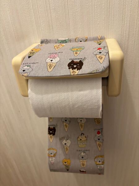 NO.572 ハンドメイド トイレットペーパーホルダーカバー 猫柄