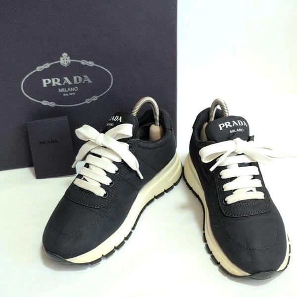 【極美品】PRADA プラダ スニーカー ロゴ ナイロン サイズ35(22.0cm相当)