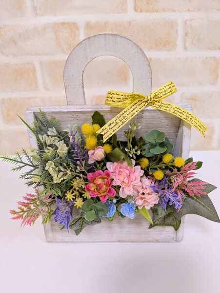 ◇バッグ型の草花アレンジメント◇お花で癒しの空間に Flower art花音