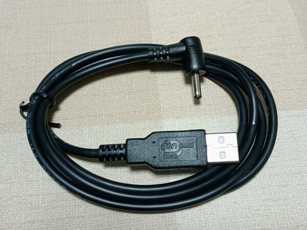 ゴリラのひとつかみ USB ケーブル 1.2m②
