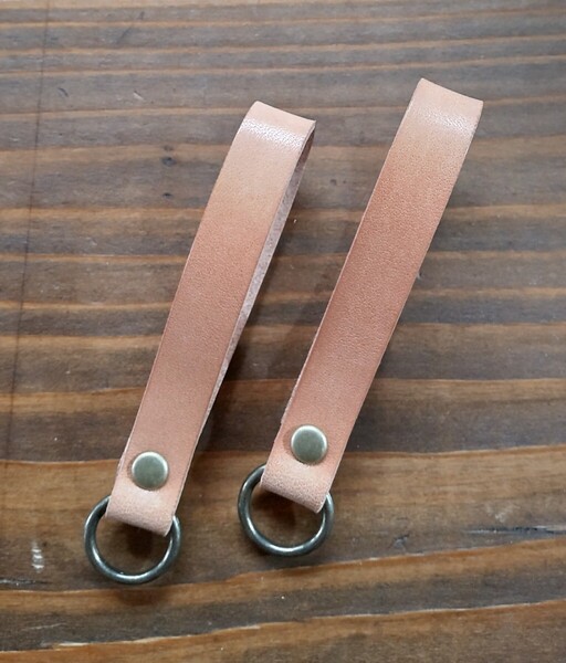 キーホルダー2個セット 栃木サドルレザー ハンドメイド ☆(ナチュラル色)☆92
