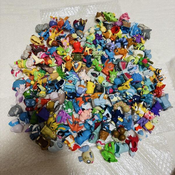 【大量】 ポケモンキッズ まとめ売り 指人形 フィギュア ポケモンPokemon ゲーム 人気 アニメ コレクション カード おもちゃ