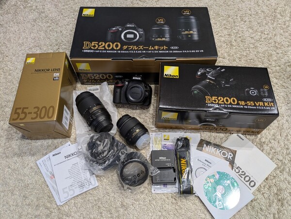 【箱付き美品】 ニコン NIKON D5200 ダブルズームキット