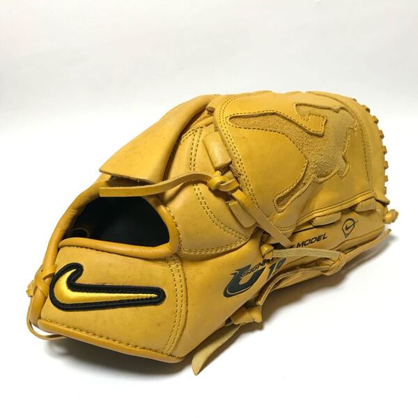 NIKE 上原浩治 シグネチャーモデル U19 グラブ / 一般 軟式 投手用 グローブ / ナイキ 野球